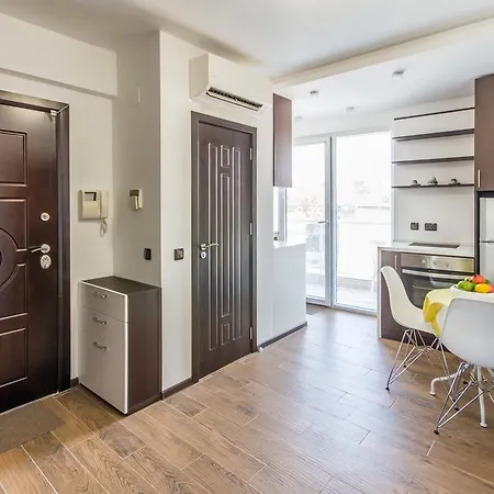 La Casa * Varna